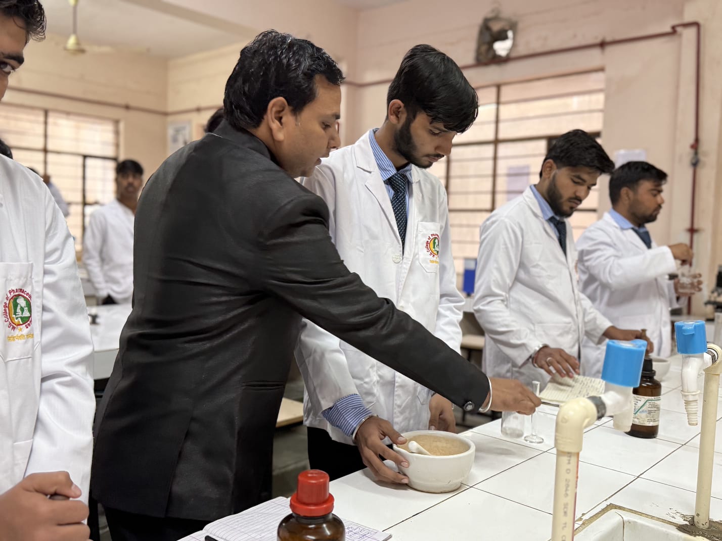 PHARMACEUTICS LAB